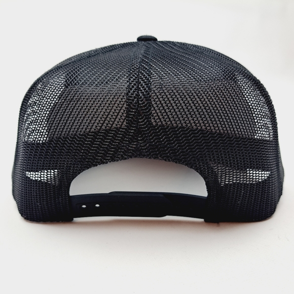 Red Man Tobacco Patch Flat Bill Mesh Trucker Snapback Hat Cap Black - Picture 4 of 4